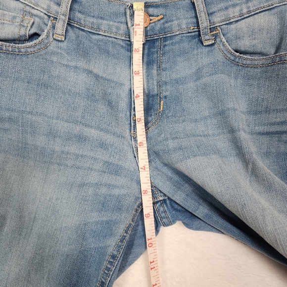 Old Navy Boyfriend Straight Droit Denim Distressed Jean- Size 2 - Picture 11 of 13